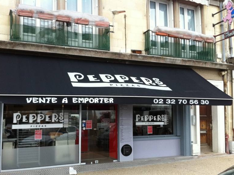 Entreprise pour la pose de store de terrasse pour restaurant proche Le Havre